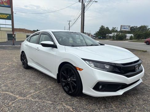 Used 2019 Honda Civic Sport image 7