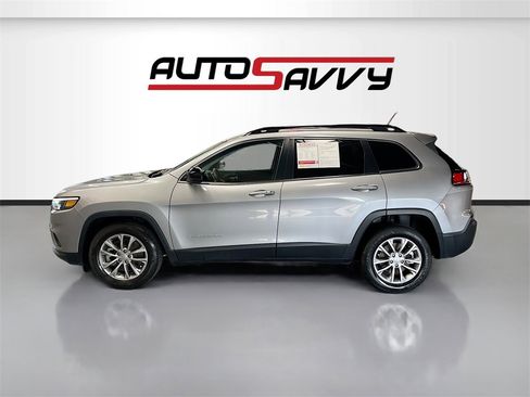 Used 2022 Jeep Cherokee Latitude Lux image 4