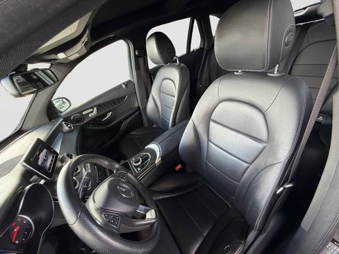 Used 2018 Mercedes-Benz GLC 300 4MATIC image 11
