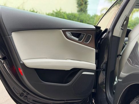 Used 2013 Audi S7 Prestige image 17