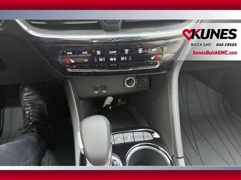 New 2026 Buick Encore GX Avenir w/ Avenir Convenience Package image 18