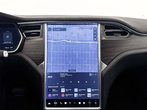Used 2016 Tesla Model S 90D AWD/4WD image 22