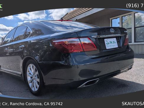 Used 2011 Lexus LS 460 image 10