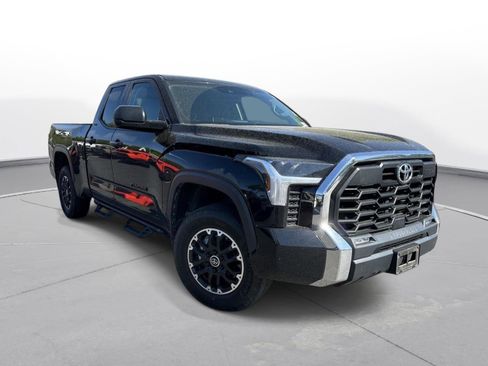Used 2023 Toyota Tundra SR5 w/ TRD Off-Road Package AWD/4WD image 4