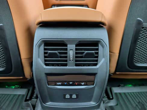 Certified 2023 BMW i4 eDrive35 w/ Premium Package image 36