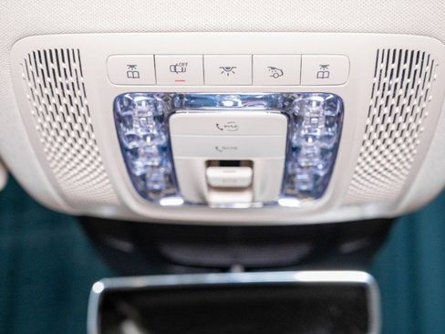 Certified 2025 Mercedes-Benz GLE 450e 450e 4MATIC® SUV image 25