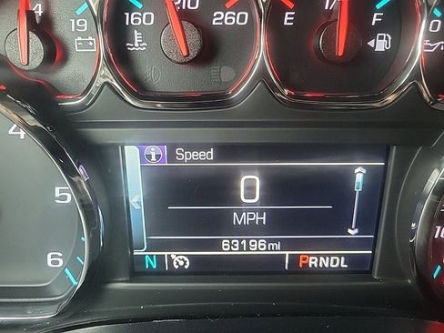 Used 2019 Chevrolet Silverado 1500 LT w/ All Star Edition image 9