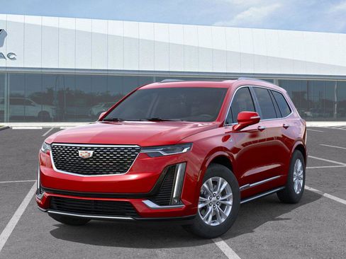 New 2025 Cadillac XT6 Luxury image 7