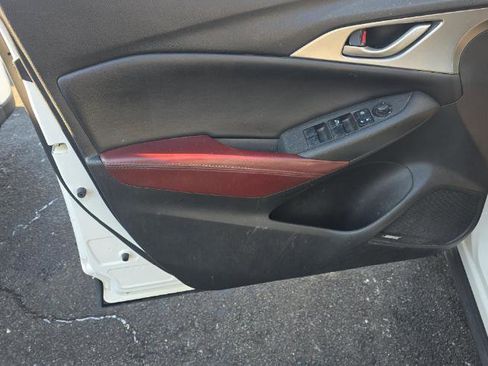 Used 2018 MAZDA CX-3 Touring w/ Preferred Equipment Package image 9