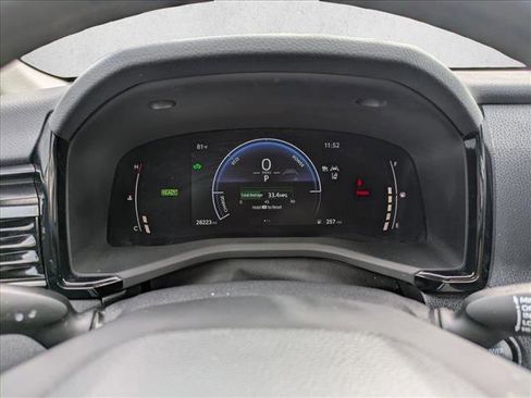 Used 2025 Toyota Camry LE image 14