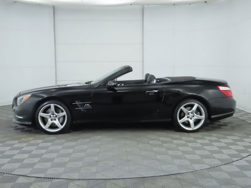 Used 2013 Mercedes-Benz SL 550 image 8