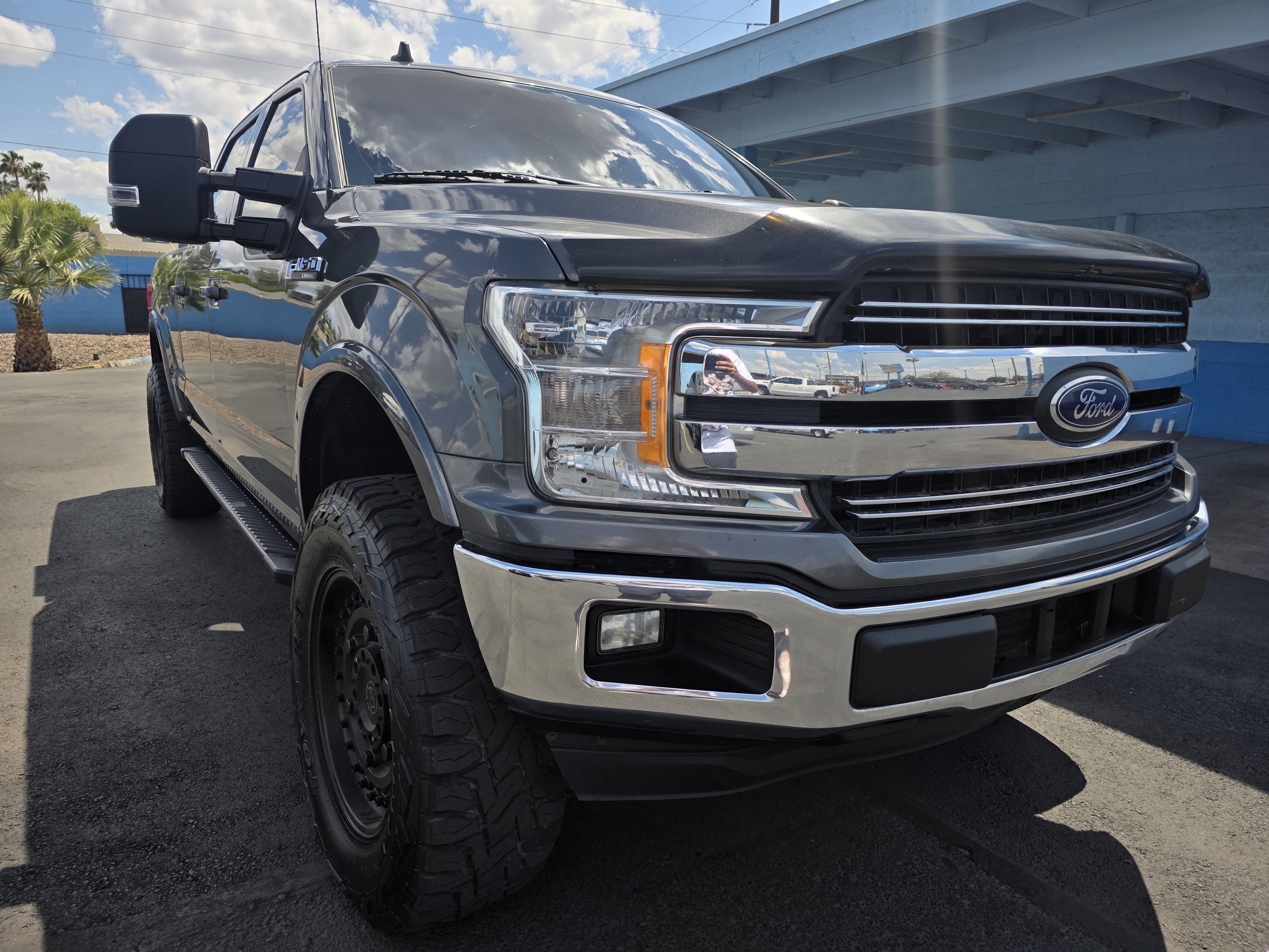Used 2019 Ford F150 Lariat w/ Equipment Group 501A Mid RWD image 1