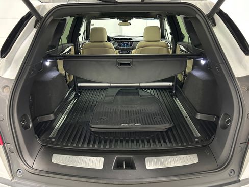 Used 2019 Cadillac XT5 Luxury AWD/4WD image 32