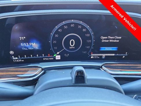 Used 2023 Cadillac Escalade ESV Premium Luxury w/ Performance Package AWD/4WD image 14
