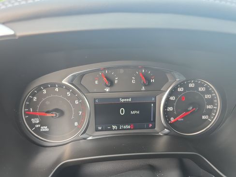 Used 2024 Chevrolet Blazer LT w/ Convenience Package FWD image 19