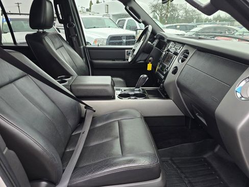 Used 2013 Ford Expedition EL Limited image 11