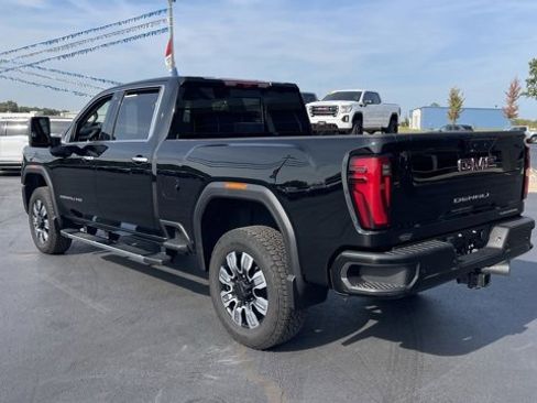 Used 2025 GMC Sierra 2500 Denali w/ Denali Reserve Package image 5