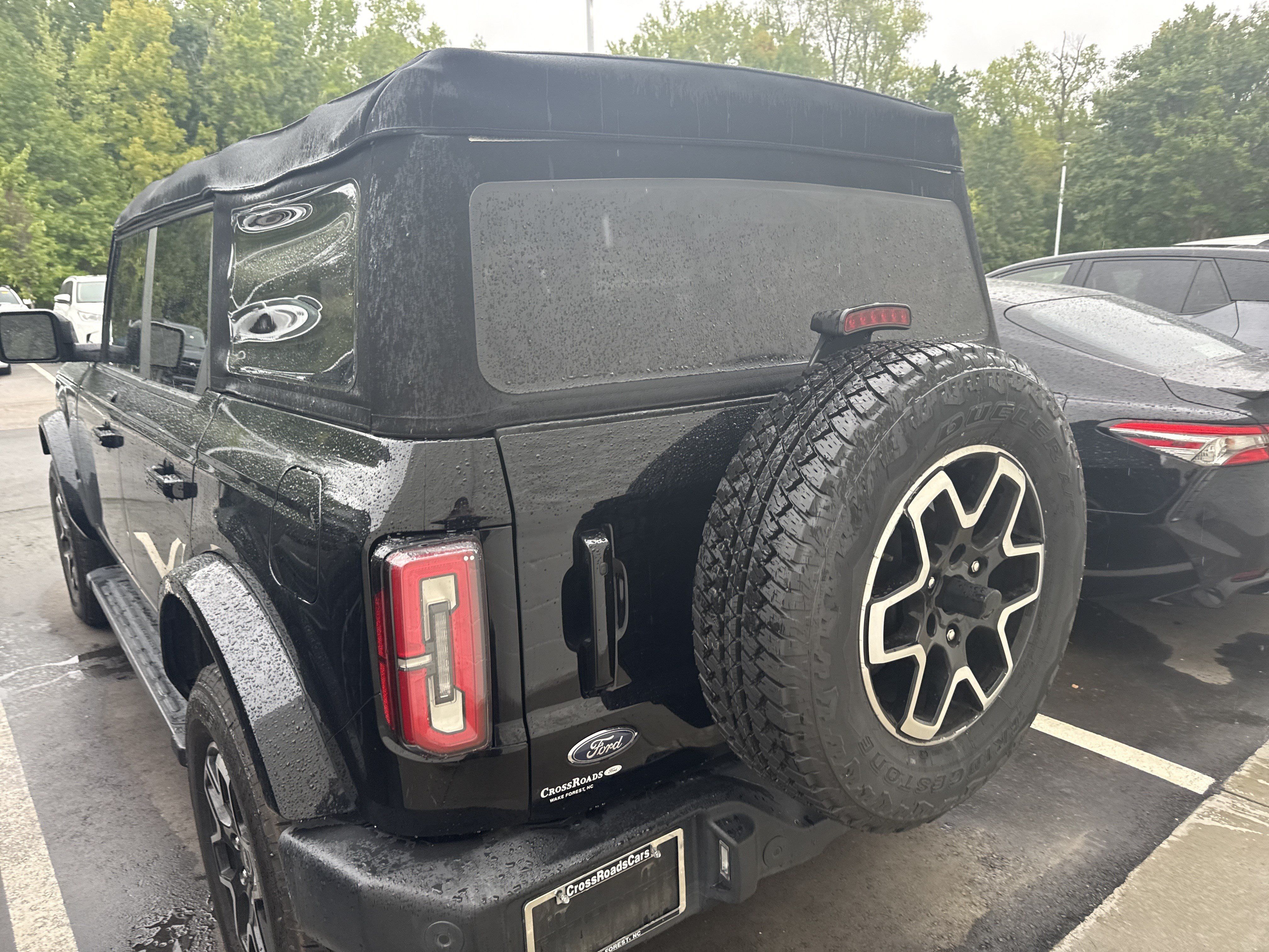 Used 2023 Ford Bronco Outer Banks AWD/4WD image 9