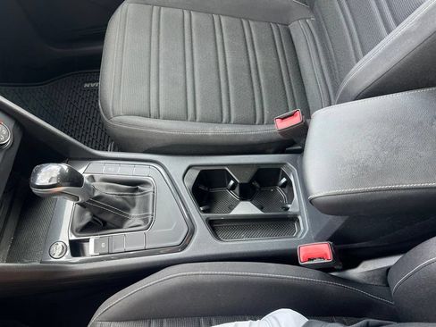 Used 2022 Volkswagen Tiguan S FWD image 35
