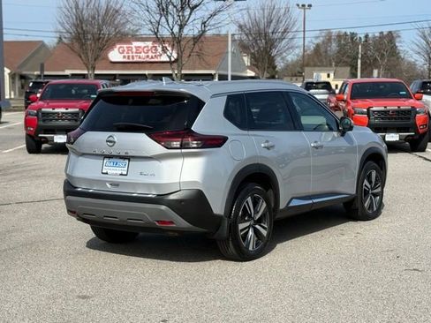 Certified 2021 Nissan Rogue SL image 5