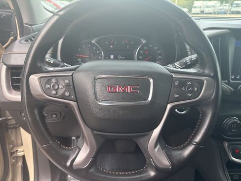Used 2022 GMC Terrain AT4 w/ Infotainment Package II image 15