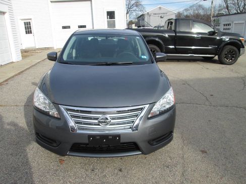 Used 2015 Nissan Sentra S image 6