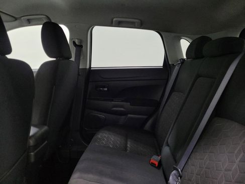 Used 2021 Mitsubishi Outlander Sport LE image 18