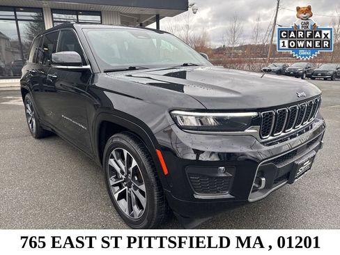 Used 2022 Jeep Grand Cherokee Overland w/ Adv Protech Group III AWD/4WD image 11