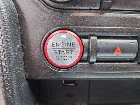 Used 2018 Ford Mustang Coupe image 17