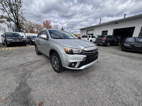 Used 2019 Mitsubishi Outlander Sport SE FWD image 4