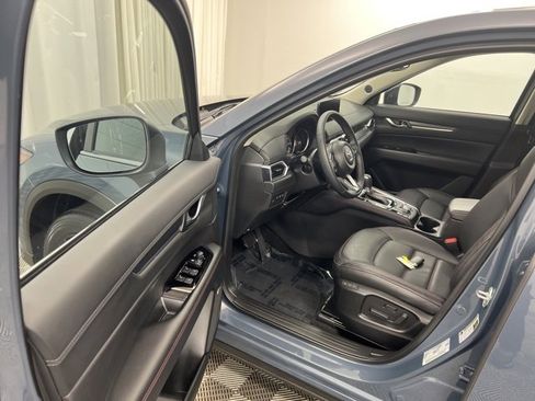Used 2025 MAZDA CX-5 Carbon Edition image 12