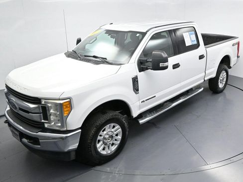 Used 2017 Ford F250 XLT AWD/4WD image 37