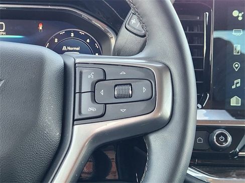 Used 2023 Chevrolet Silverado 1500 LT image 29