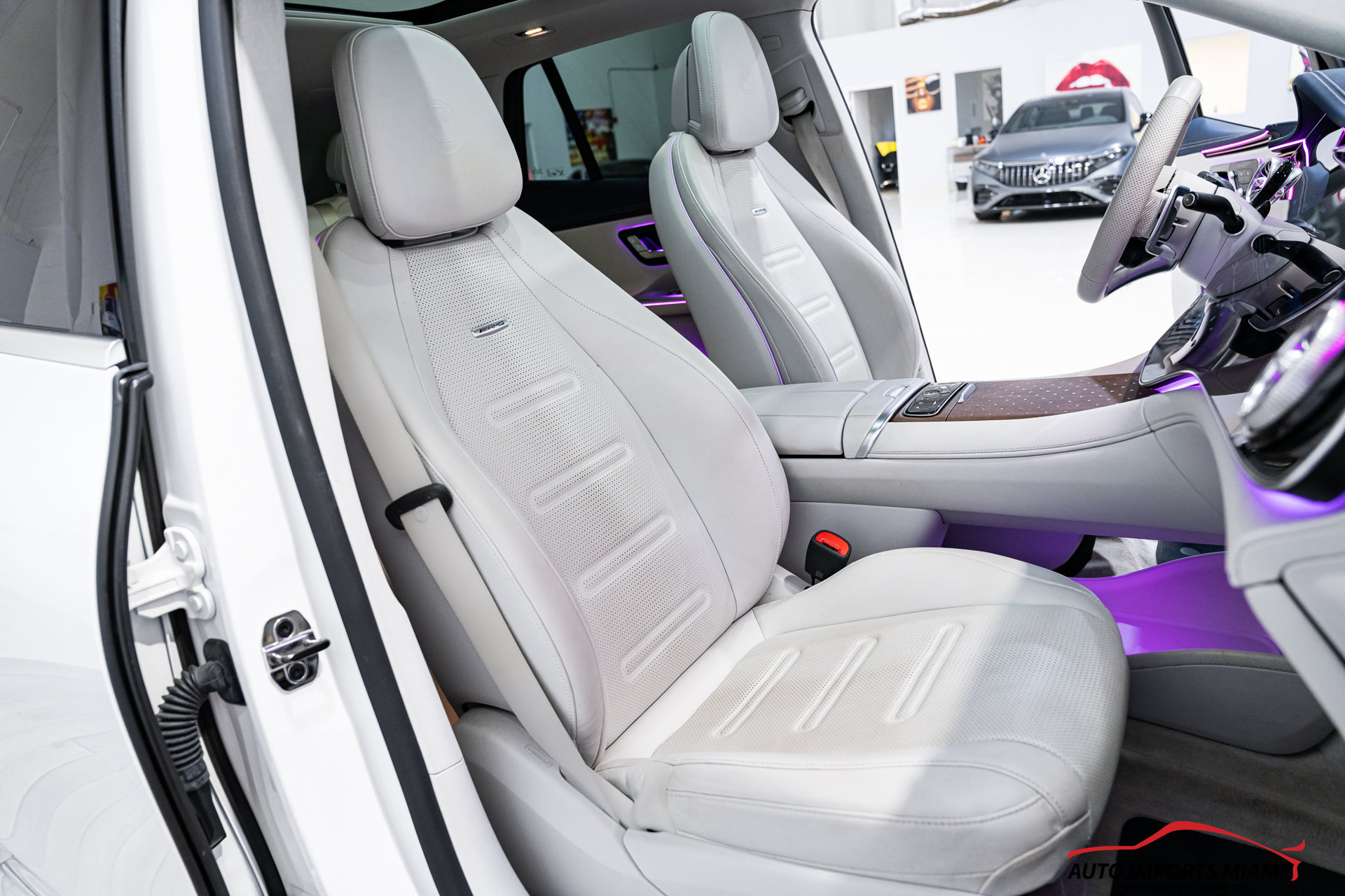 Used 2024 Mercedes-Benz EQE AMG 4MATIC SUV image 37