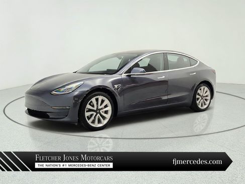 Used 2017 Tesla Model 3 Long Range RWD image 1