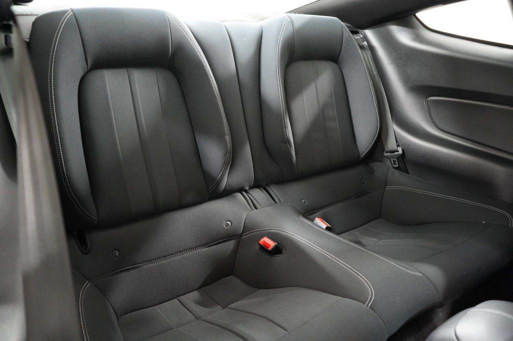 Used 2019 Ford Mustang Coupe RWD image 23