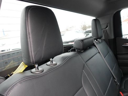 Used 2023 Chevrolet Silverado 1500 LT image 29