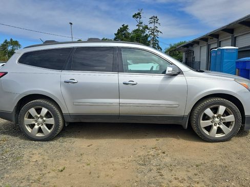 Used 2013 Chevrolet Traverse LTZ AWD/4WD image 4