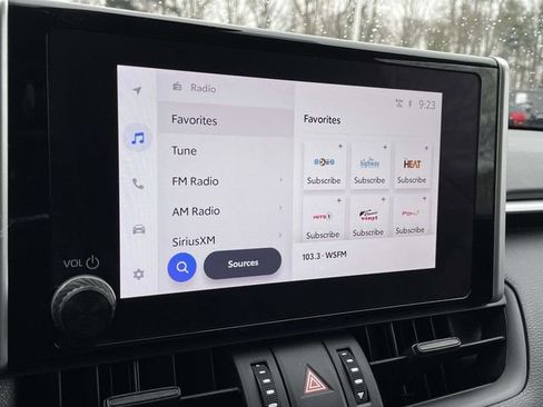 Used 2024 Toyota RAV4 Adventure image 27