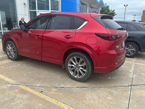 Used 2024 MAZDA CX-5 AWD 2.5 S w/ Premium Package image 3