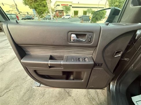 Used 2019 Ford Flex SEL w/ Equipment Group 202A FWD image 14