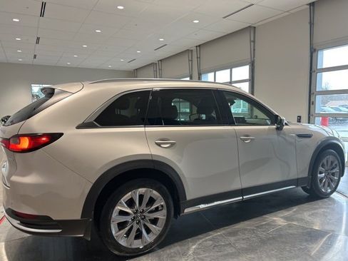 Used 2024 MAZDA CX-90 3.3 Turbo w/ Premium Package image 8