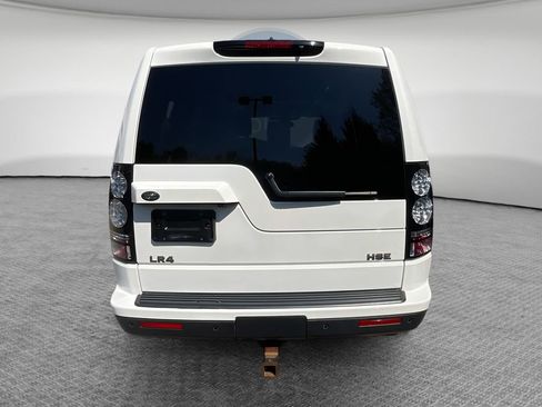 Used 2015 Land Rover LR4 HSE AWD/4WD image 5