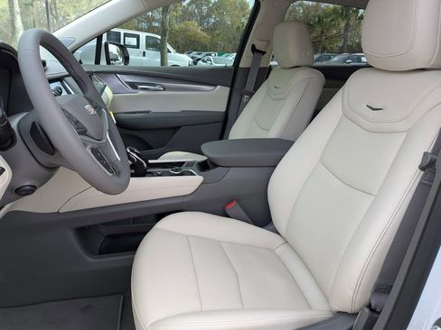 New 2026 Cadillac XT5 Premium Luxury image 24