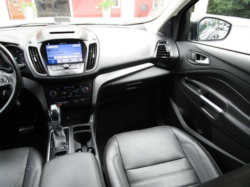 Used 2018 Ford Escape SEL AWD/4WD image 10