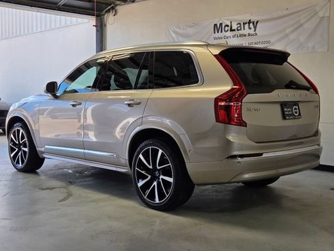 Certified 2023 Volvo XC90 B6 Plus AWD/4WD image 3