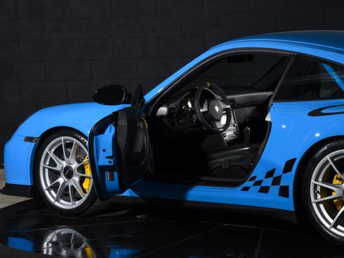 Used 2011 Porsche 911 GT3 RS RWD image 13