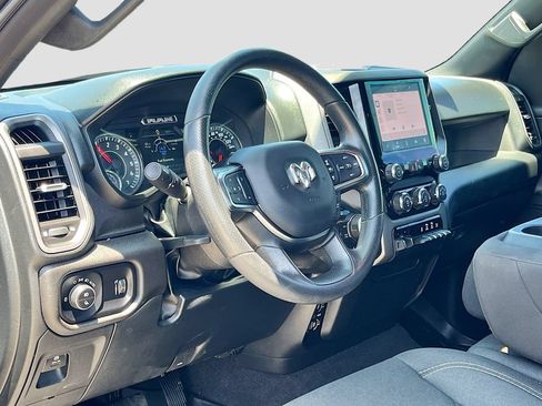 Used 2025 RAM 1500 Warlock AWD/4WD image 9