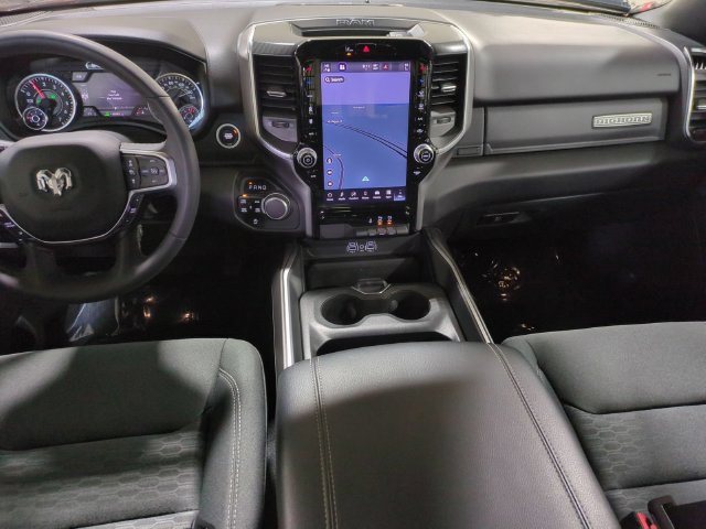 Used 2025 RAM 1500 Big Horn AWD/4WD image 28