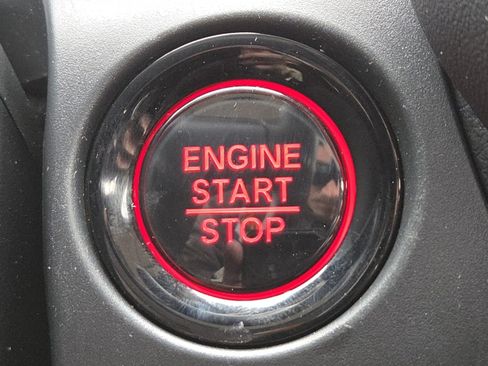 Used 2023 Honda HR-V LX image 33